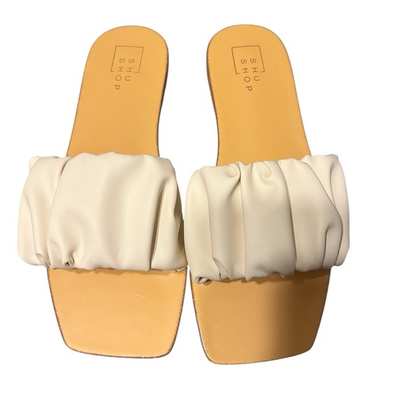 ShuShop Shoes - ShuShop Bone Belinda Slip On Sandals Size 8 New In Box